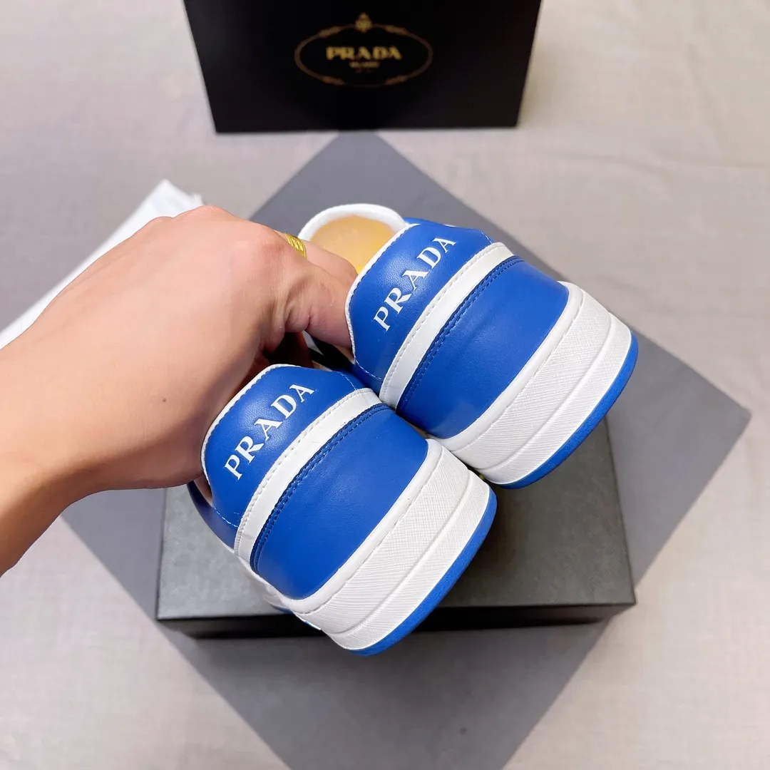 P380 Prada Prada's new men's leather sneakers, the highest version on the market, any comparison is welcome🆚! The original leather has excellent texture and is super high-end! Fetal sheep net lining imported from Italy, removable pad! Luxurious materials and fine workmanship, highly recommended! Code number 38-45 No. 058